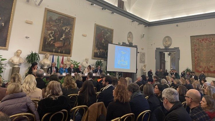 Mujeres periodistas italianas debaten sobre la comunicación efectiva del Jubileo Católico