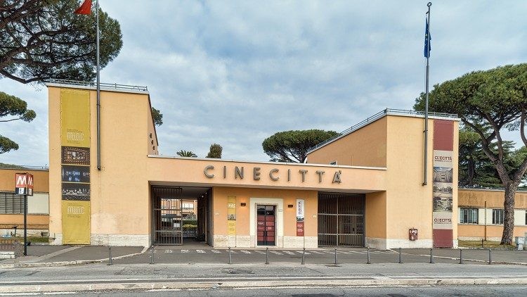 Jubileo de la Cultura en Roma: Eventos, Exposiciones y Visita Papal a Cinecittà