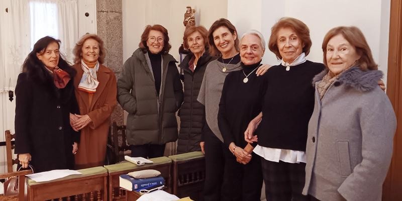 La Oración de las Madres: Cómo Mavi Allende transformó la espiritualidad en España