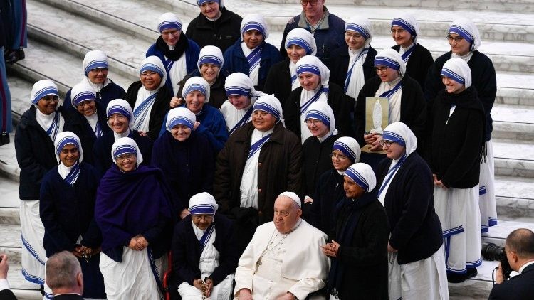 Misioneras de la Caridad y Papa discuten legado de Madre Teresa y energía renovable