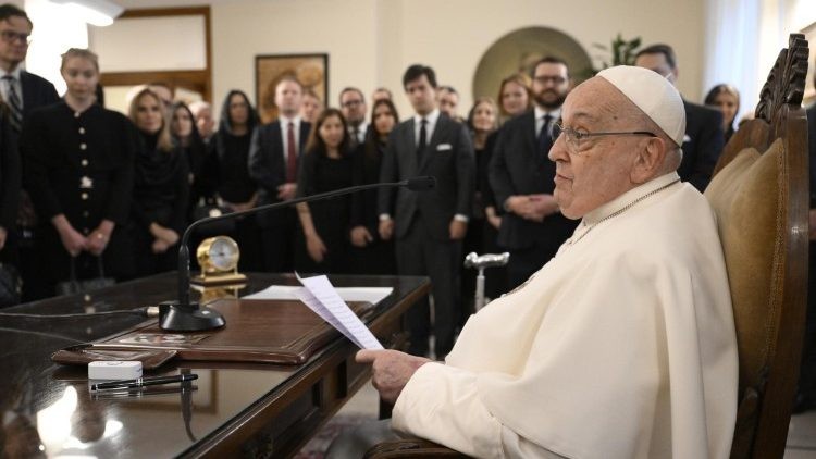 Papa Francisco agradece a la fundación 'Gaudium et Spes' por su labor global contra la pobreza infantil