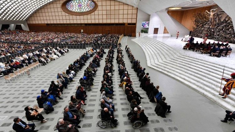 Papa Francisco continúa catequesis sobre infancia de Jesús desde hospital en Roma