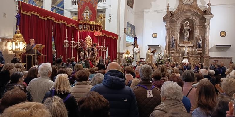 Homenaje al Cristo de Medinaceli: Miles de devotos se congregan en Madrid en el primer viernes de marzo de 2025