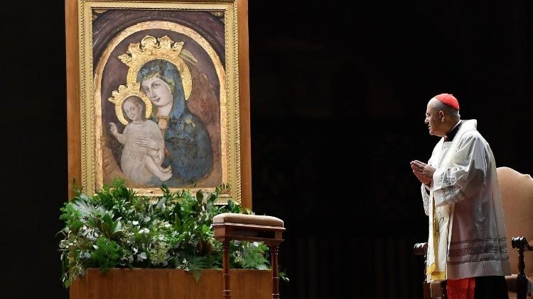 Rezo del Rosario por la salud del Papa Francisco: De Mendonça llama a la solidaridad y empatía