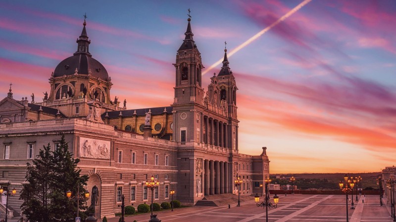 Conmemoración del 21º aniversario del 11M: las iglesias de Madrid tocan sus campanas en memoria de las víctimas